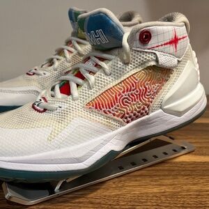New Balance Kawhi Leonard seismic size 5 used